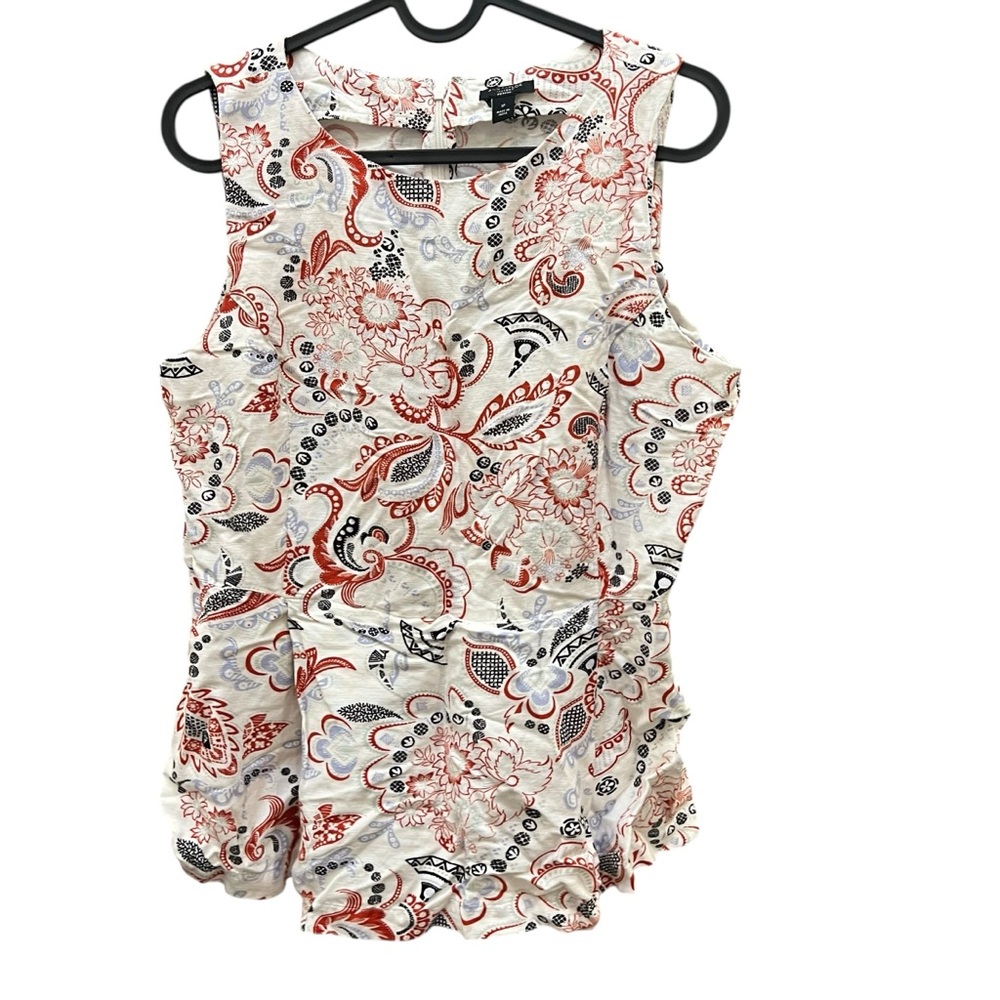 2/$15 Ann Taylor SP Ruffled White and Red Sleeveless Paisley Tank Top blouse